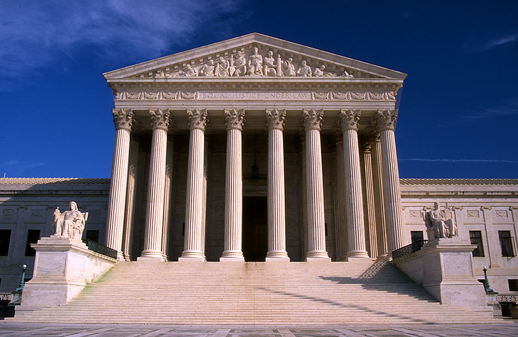 objects-building-supreme-court